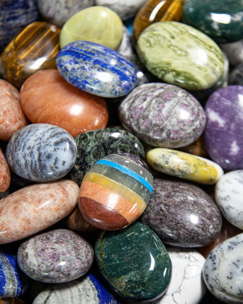 Assorted Palm Stones (India)
