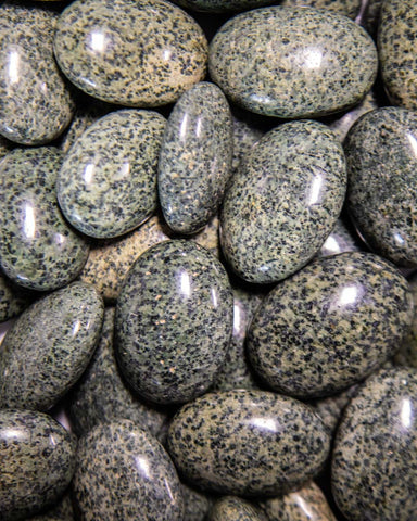 Green Dalmatian Jasper Palm Stones