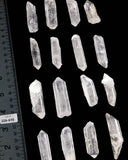 Extra Small Clear Quartz points - 16 pcs (#226610)