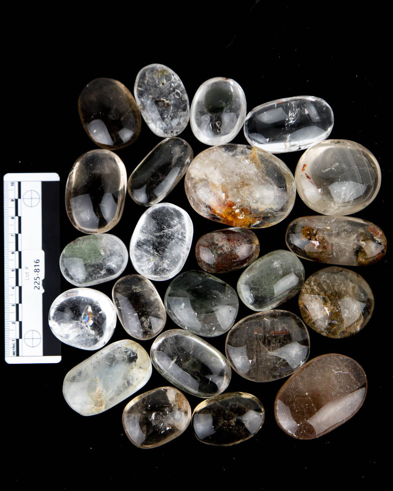 Inclusion Quartz Palm Stones - 23 pcs (#255816)