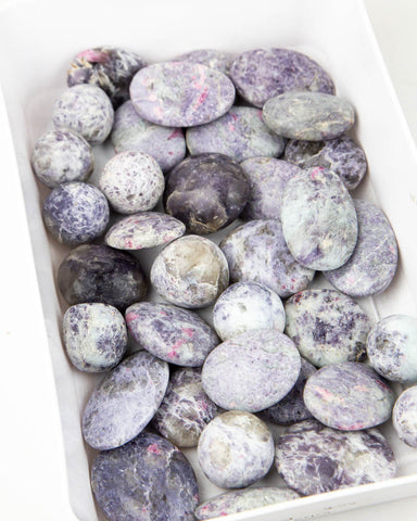 Polished Unicorn Stone - 35 pcs (#226653)