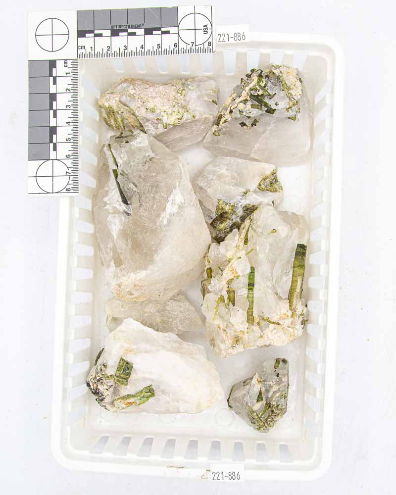 Green Tourmaline in Quartz - 8 pcs / 4.32 lbs (#221886)
