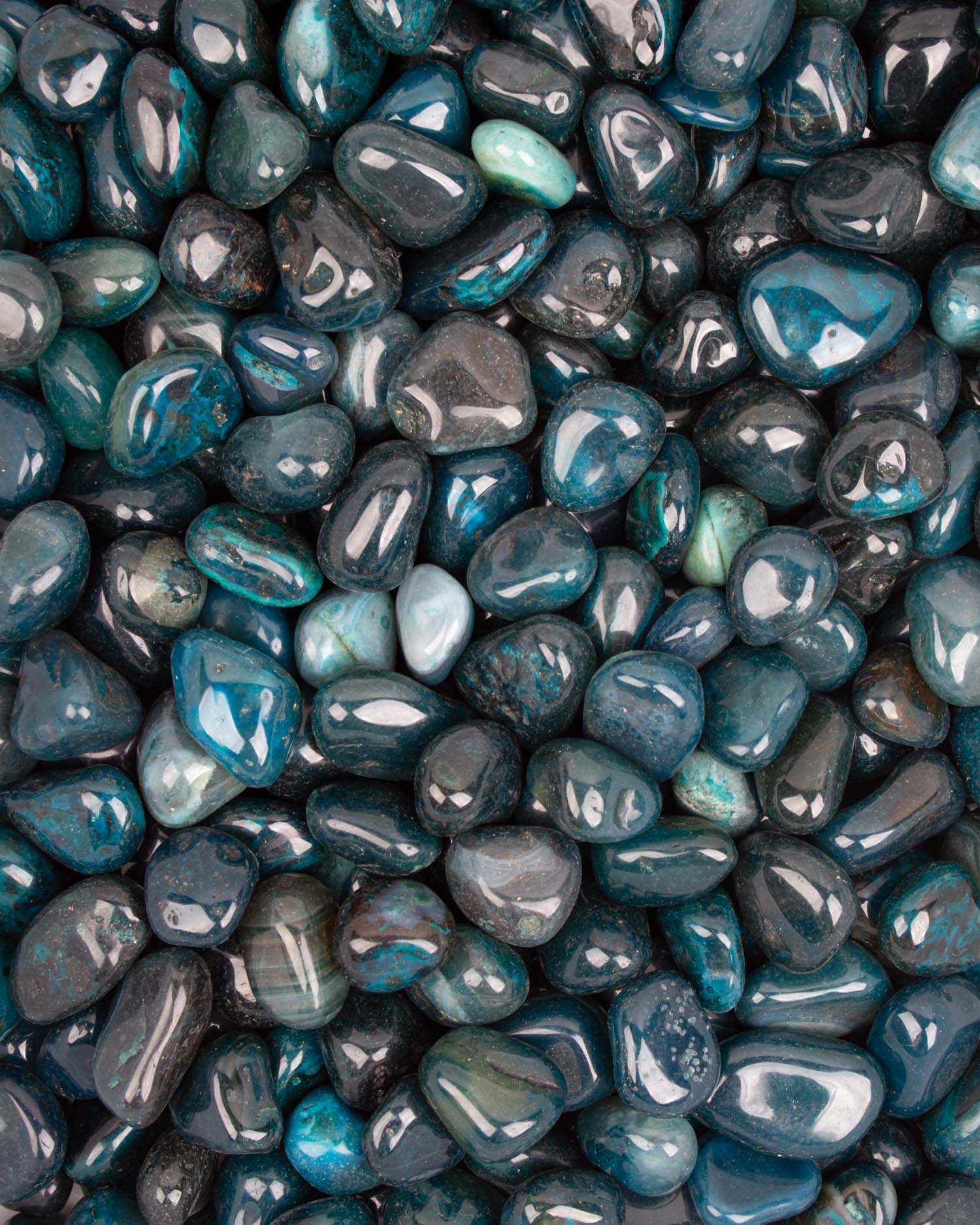 Tumbled Dyed Agate Teal - Wholesale Stones, Minerals, Crystals, and Gems  from SoulMakes – Soulmakes Wholesale